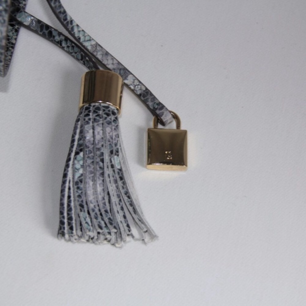 🌟HP! GILI Blue Cobra Leather Crossbody Saddle Bag - Picture 5 of 9